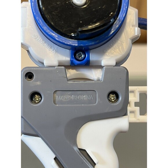 Beyblade Burst Launcher White Gray Blue - Picture 4 of 6